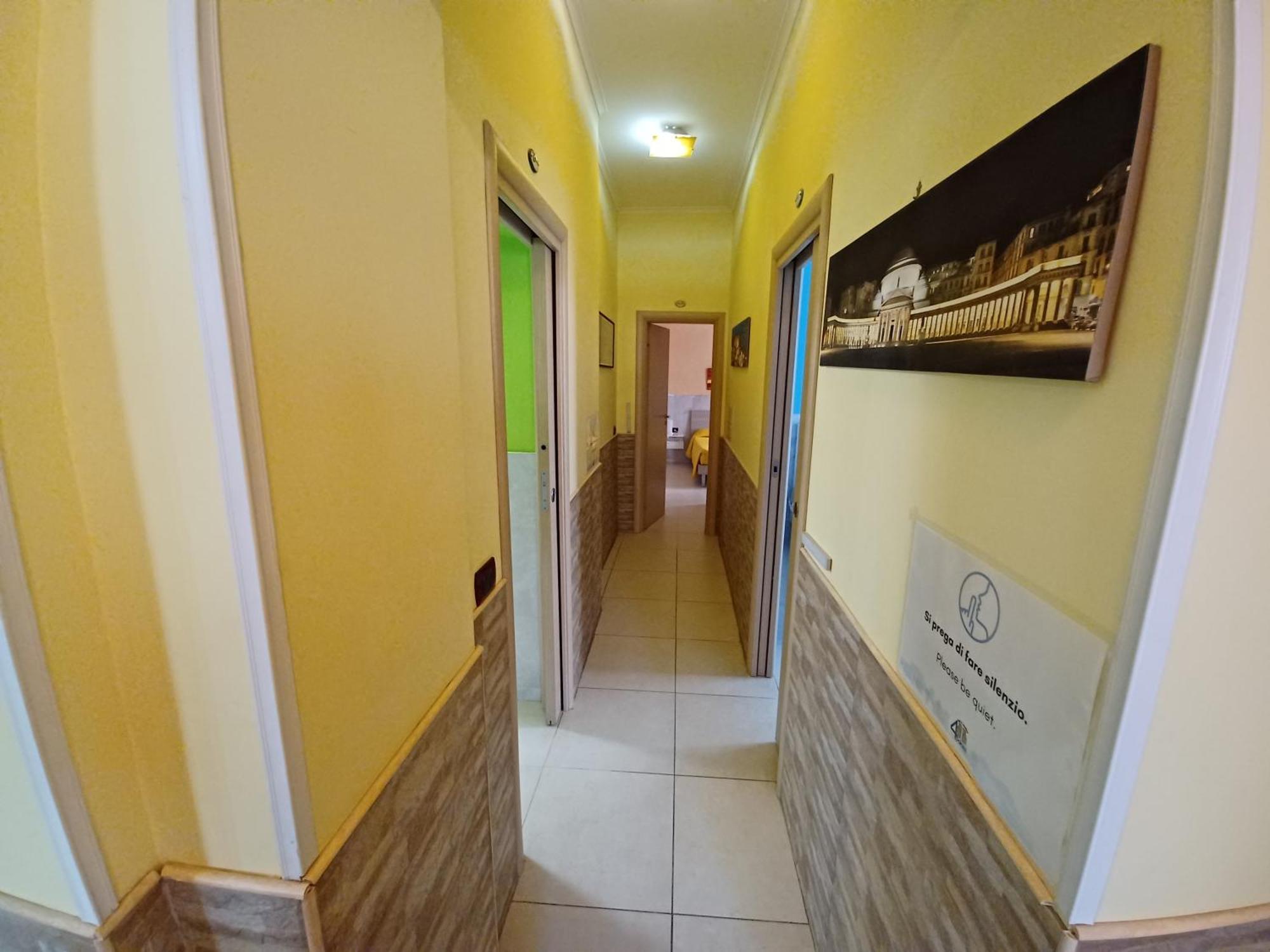 B&B Quattro Palazzi Napoli Centro Экстерьер фото