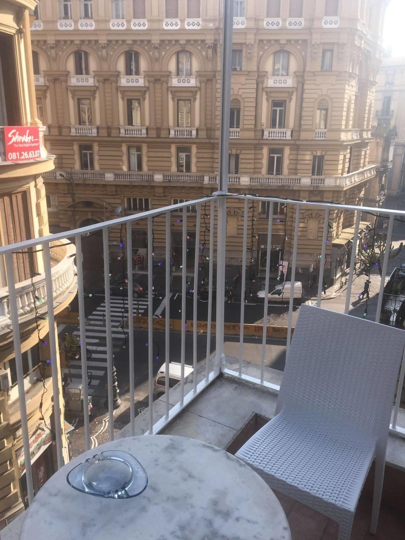 B&B Quattro Palazzi Napoli Centro Экстерьер фото